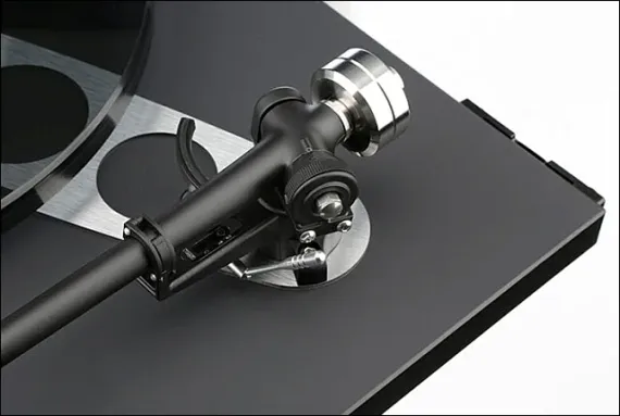 Rega Planar 6 Black