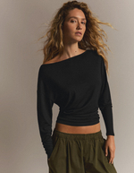 Женский лонгслив с асимметричным вырезом - BERSHKA