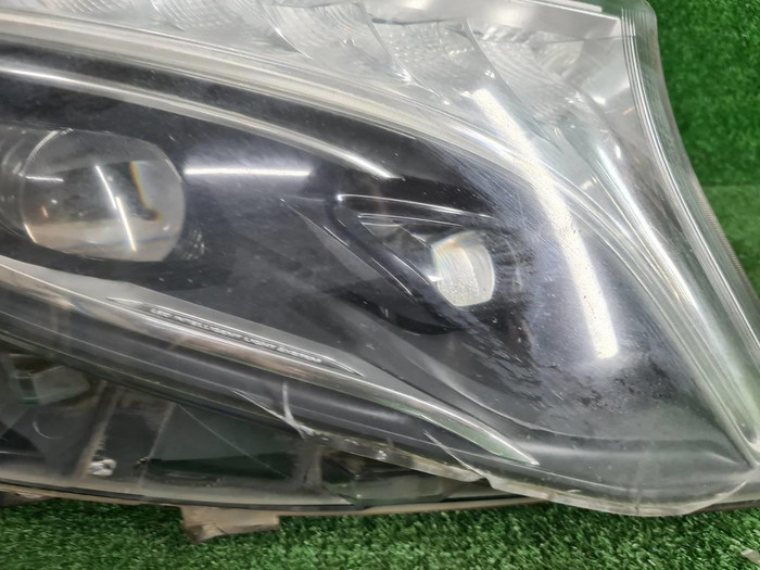 Фара правая Mercedes V W447 (2014-н.в.) LED