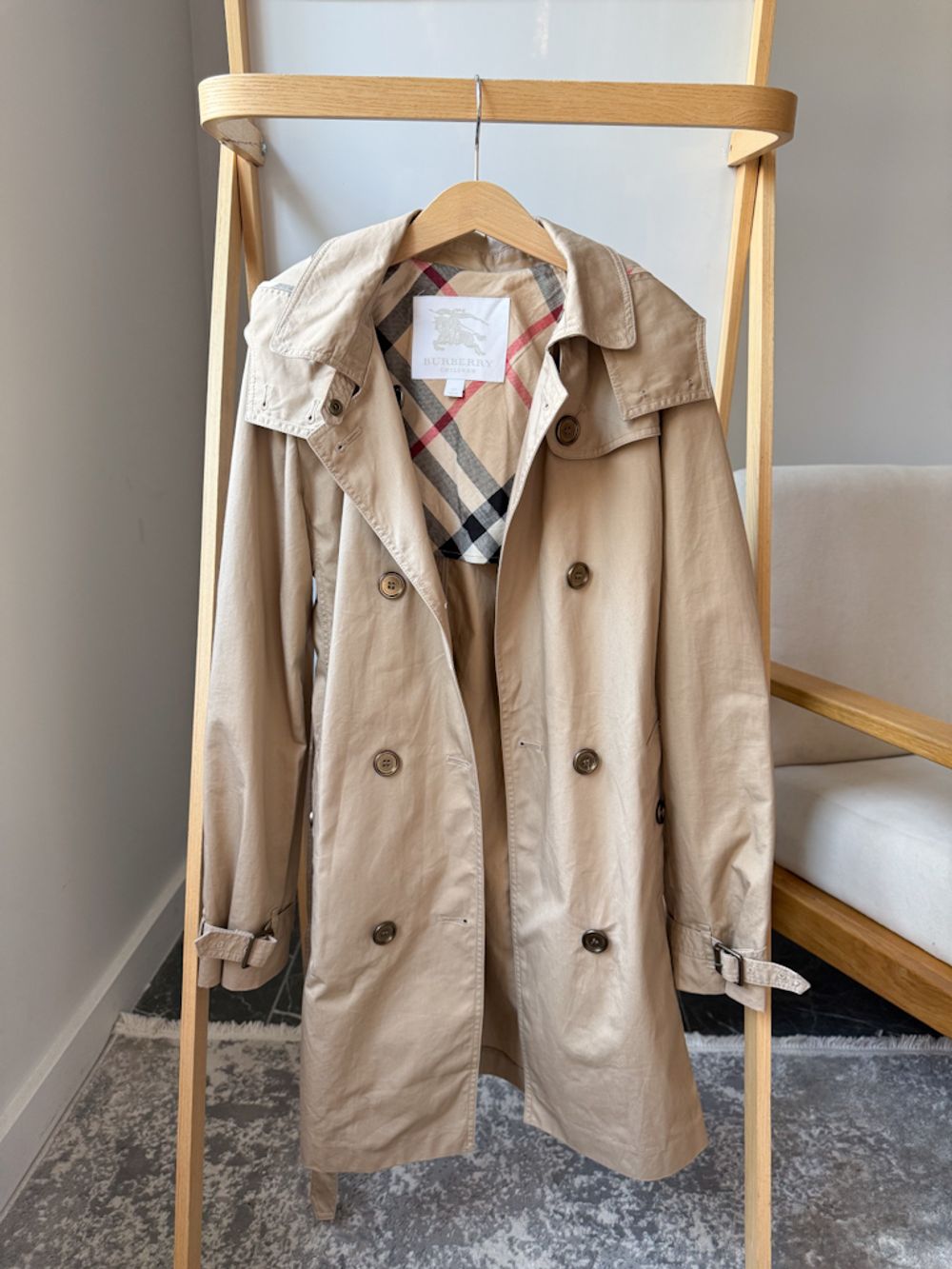 Плащ Burberry, 152