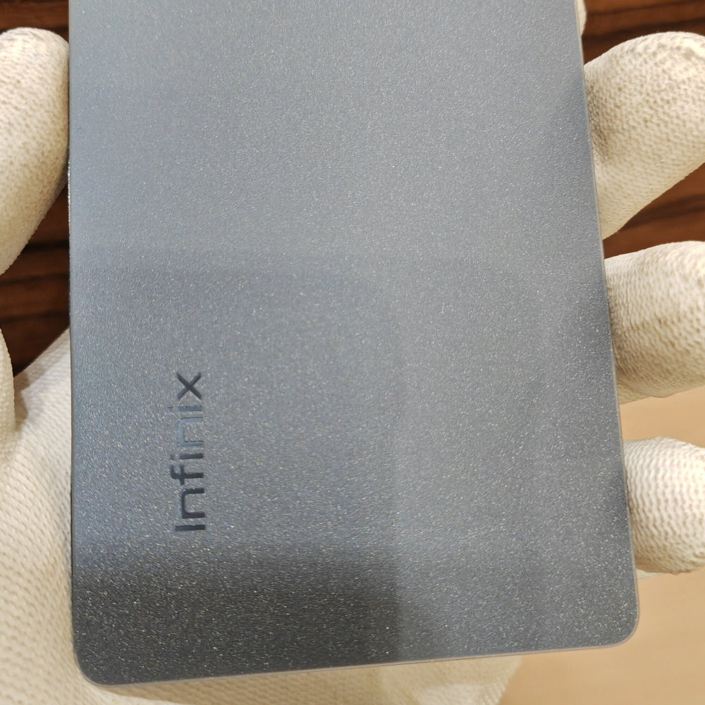 Крышка для Infinix Note 40 Оригинальная (заднее стекло) цвет: Чёрный / Синий