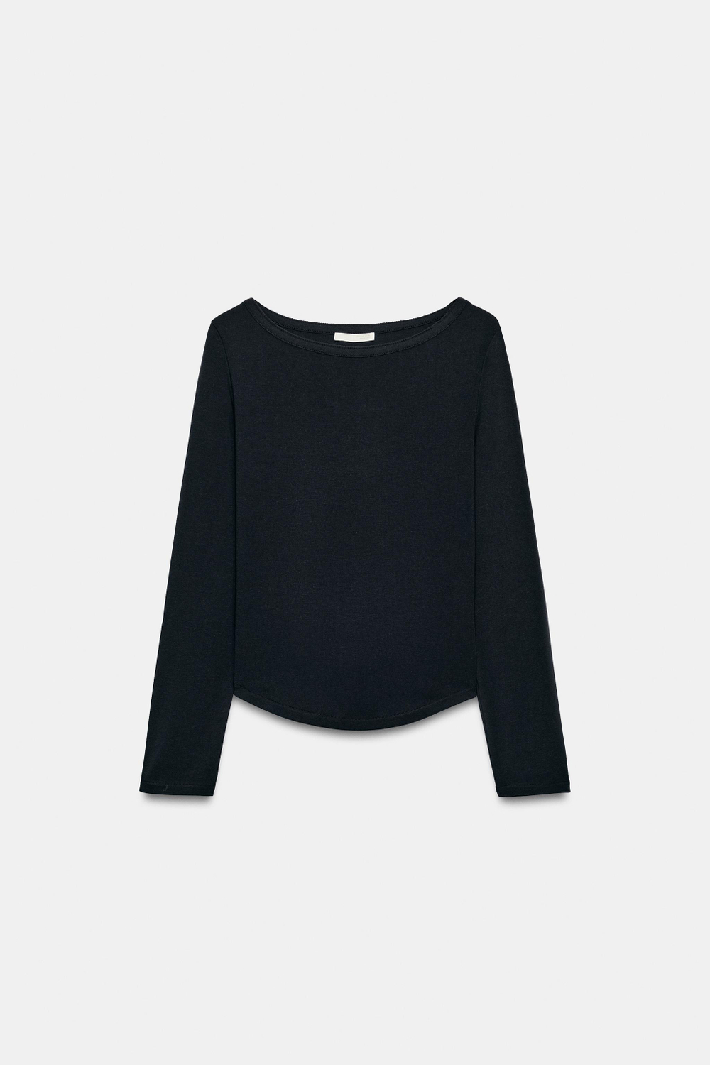 ФУТБОЛКА С ВЫРЕЗОМ «ЛОДОЧКА» — ZARA