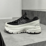 Nike Zoom Vomero Roam • Light Silver