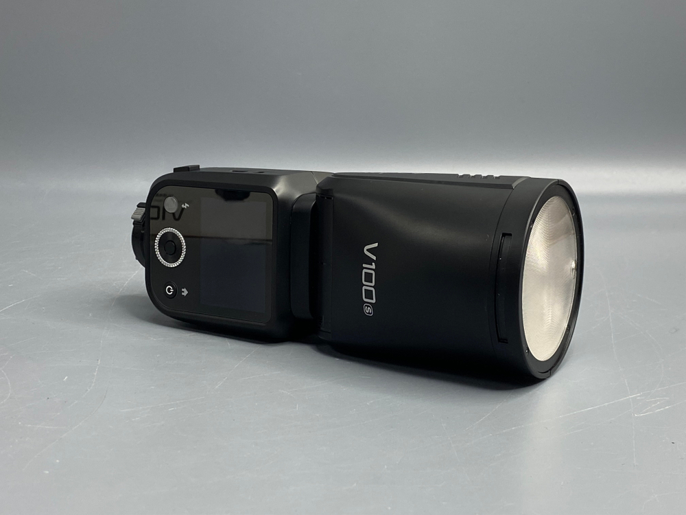 Godox V100 Sony