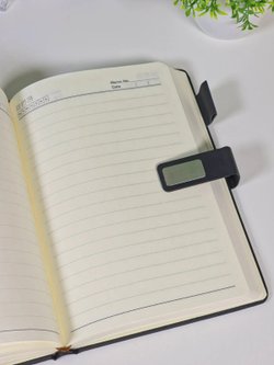 Блокнот А5 в линейку 170л черный (8412-1)