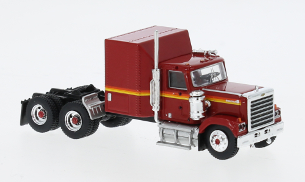 Тягач Chevrolet Bison, вишневый, 1980, 1:87