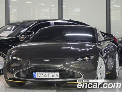Aston Martin Vantage 4.0 V8 — 2022