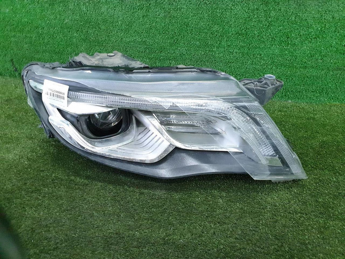 Битая Фара правая Geely Atlas (2016-2022) LED