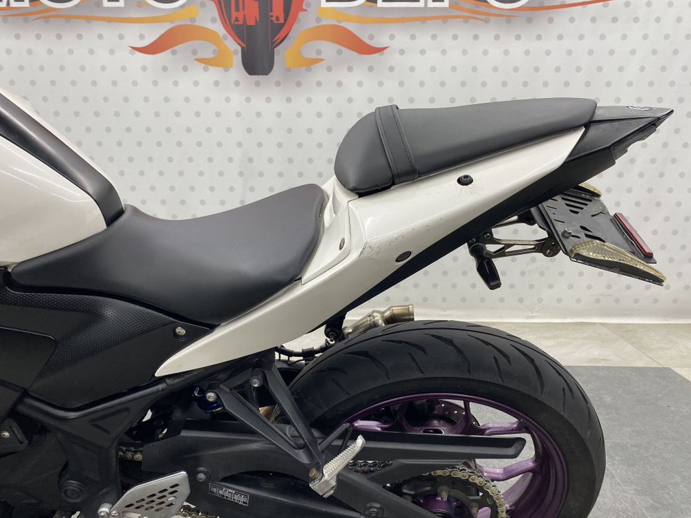 Yamaha YZF-R25 , 2015