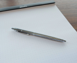 Ручка Fisher Space Pen Black Grid Shuttle