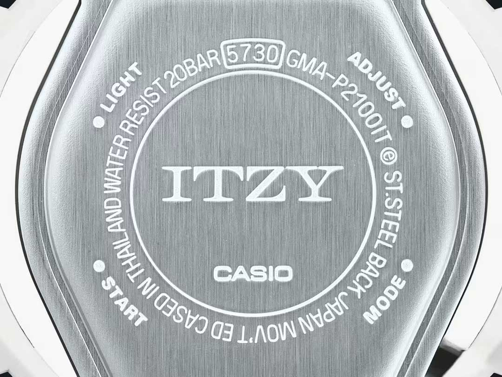 Часы Casio GMA-P2100IT-4A