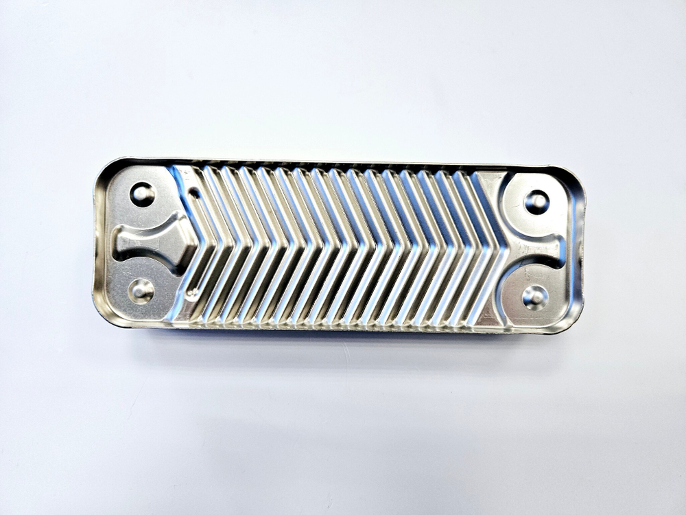 Теплообменник ГВС (12пл.) BOSCH Gaz 3000W (арт. 87054062870-2)