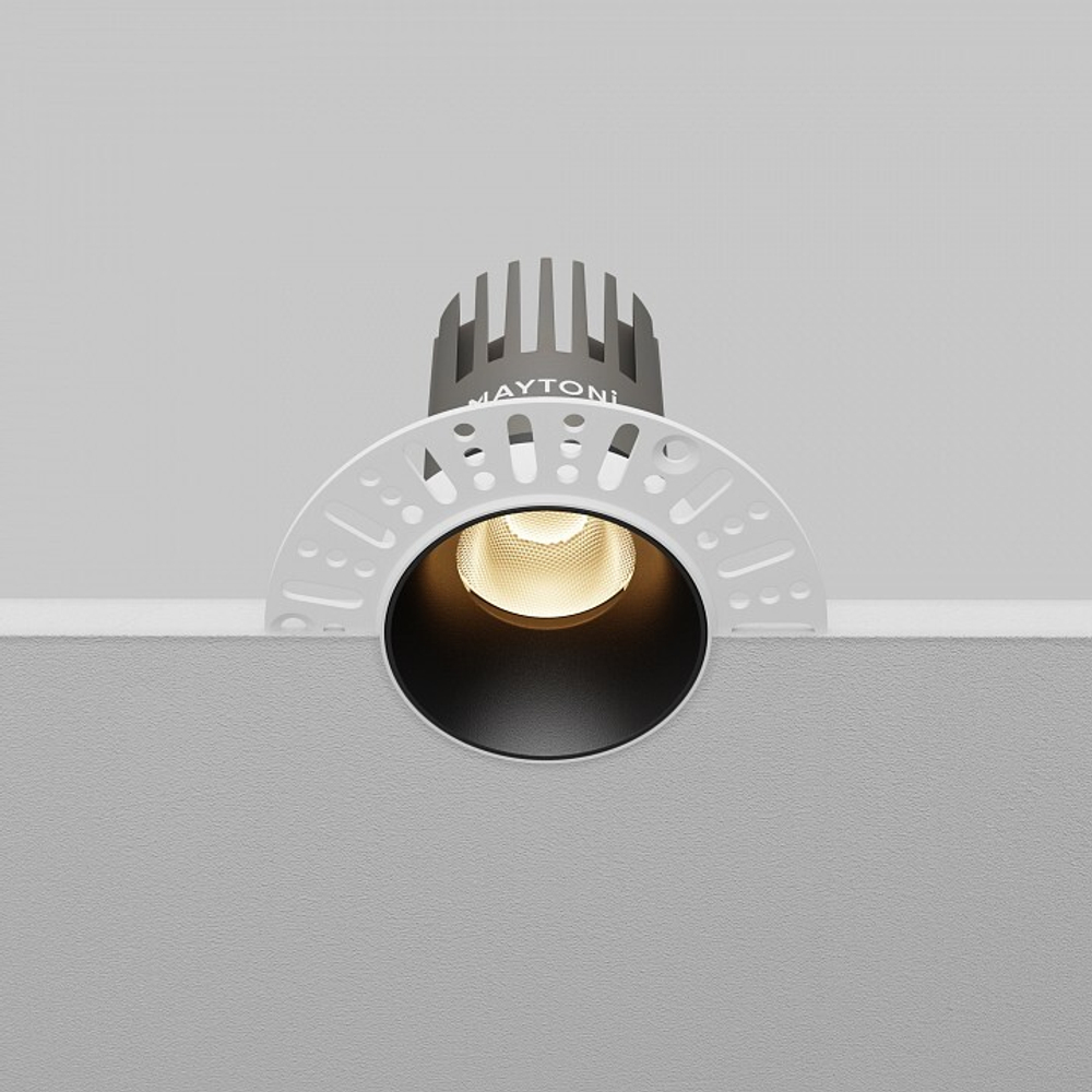 Встраиваемый светильник Maytoni  DL124-10W-3K-TRS-B
