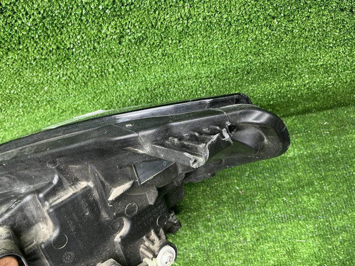 Битая Фара правая Chery Tiggo 7 Pro (20-24) LED
