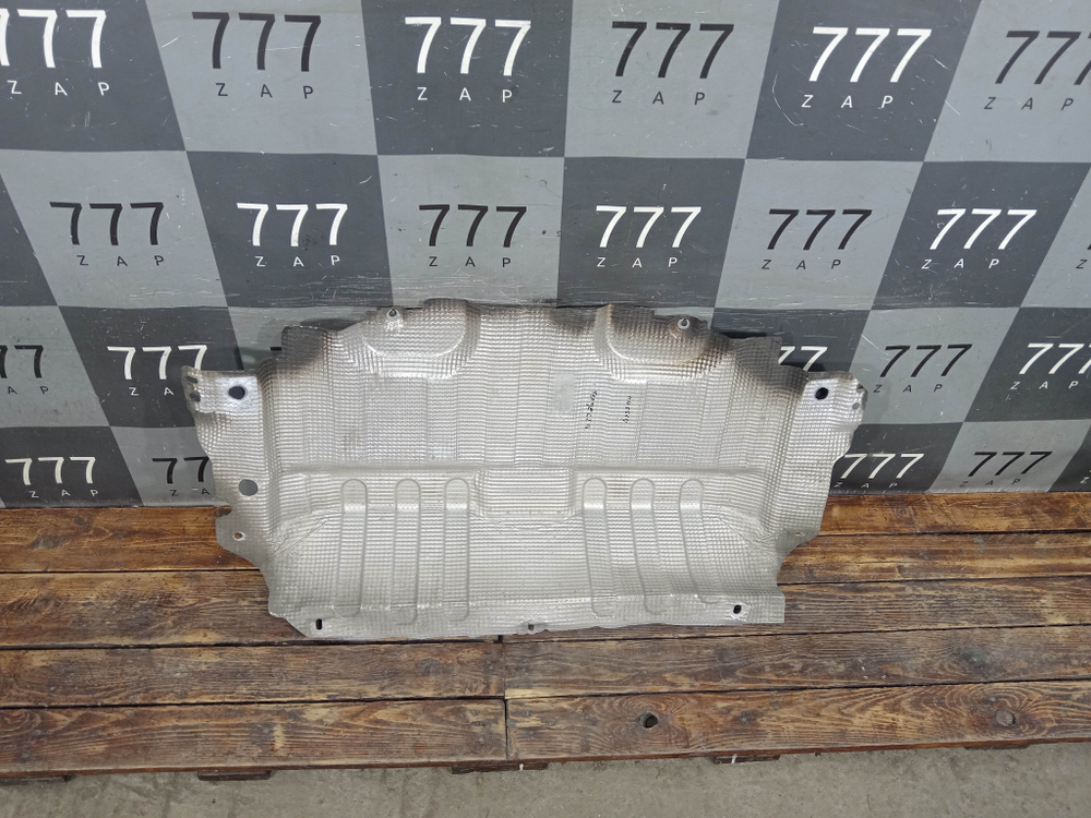 Тепловой экран глушителя Geely Tugella 19-нв Б/У Оригинал 2064010300