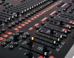 Behringer 2600