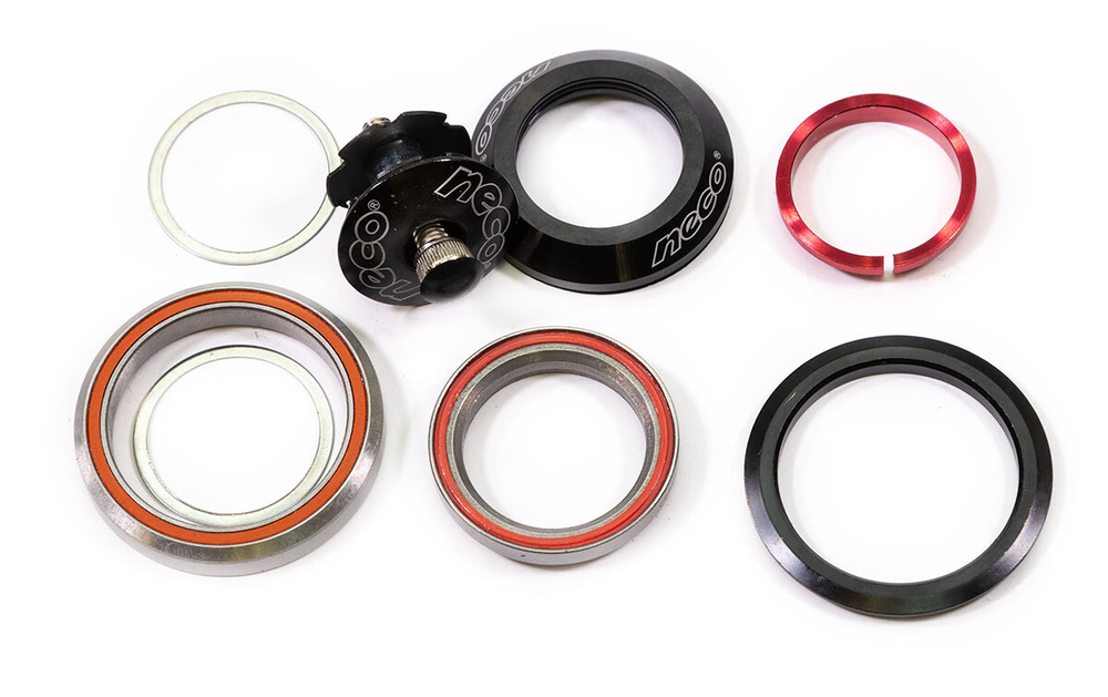 Рулевая колонка NECO, 1-1/8", б/резьбовая, интегрированная,  IS 42,2/28.6  IS 52,2/39,8, подшип. 45°x 45°, с якорем, высота 9,4мм, черн.