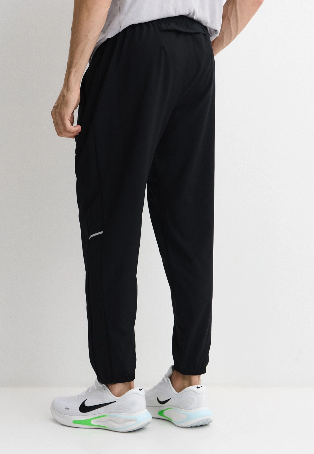 IF2062-010 Брюки беговые Nike Dri-FIT Miler Woven Running Pant