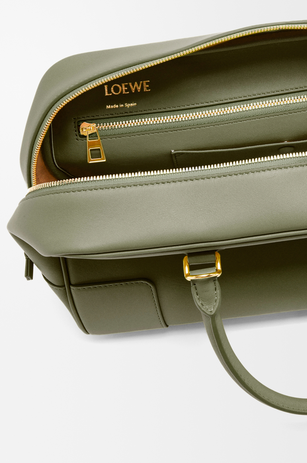 Loewe Сумка Amazona 28 из телячьей кожи наппа, зеленый