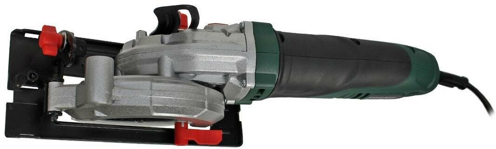 Дисковая пила FAVOURITE FCS-125, 1100 Вт, зеленый/черный
