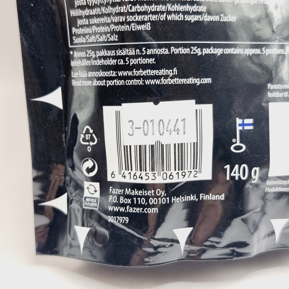 Конфеты в шоколаде Fazer Lakritsi Chocolate & Liquorice с лакрицей 140 г (Из Финляндии)