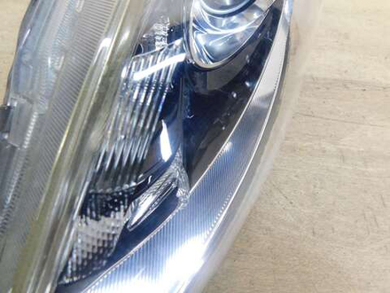 фара левая Toyota Aqua NHP10 52-293