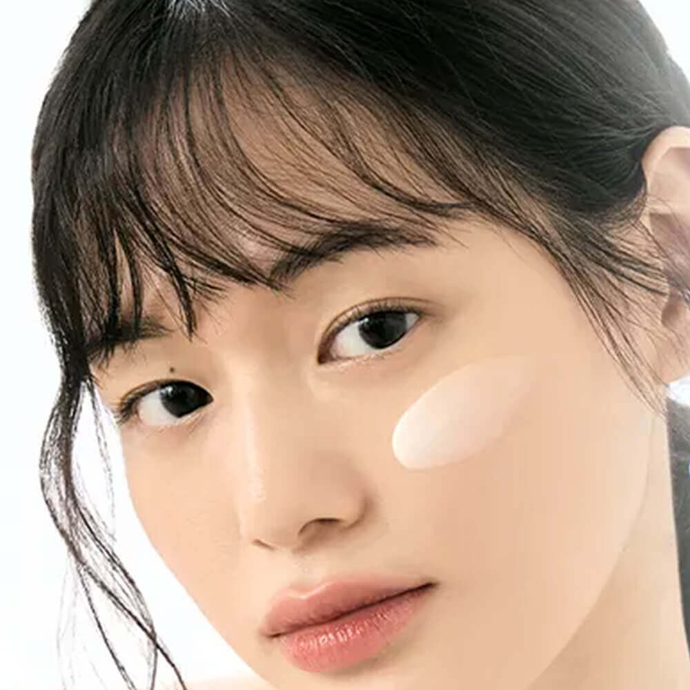 Увлажняющий солнцезащитный крем Dr.Althea Aqua Glowing Sunscreen SPF50+ PA++++