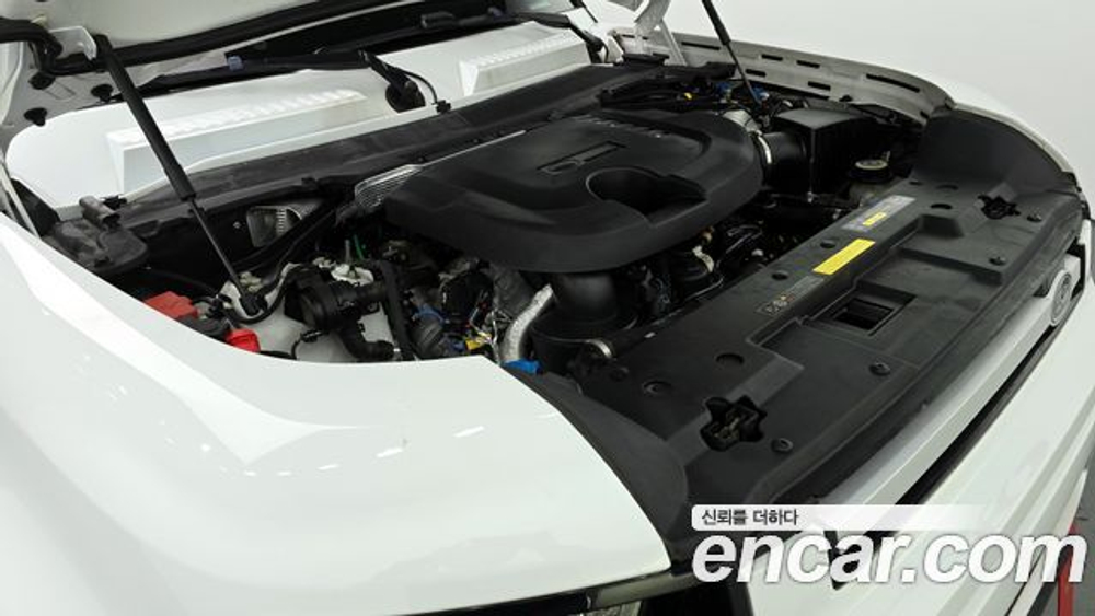 Land Rover Defender 110 D250 SE — 2022