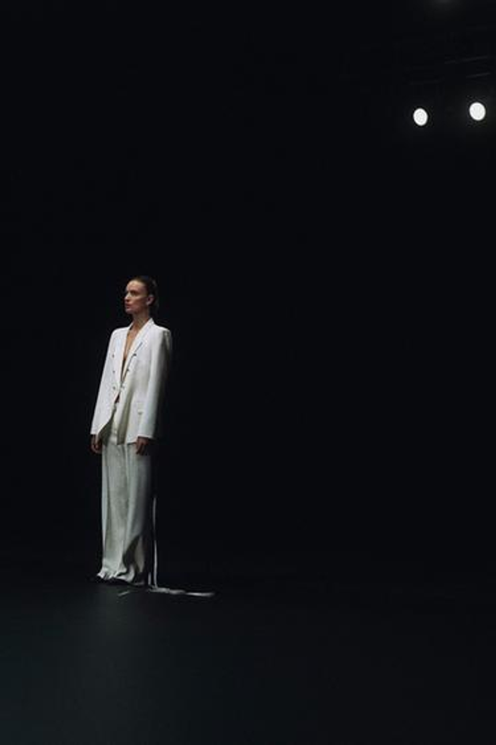 Брюки прямого кроя из коллекции ZW - ZARA