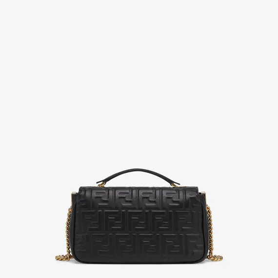 Сумка Fendi Baguette Midi черный