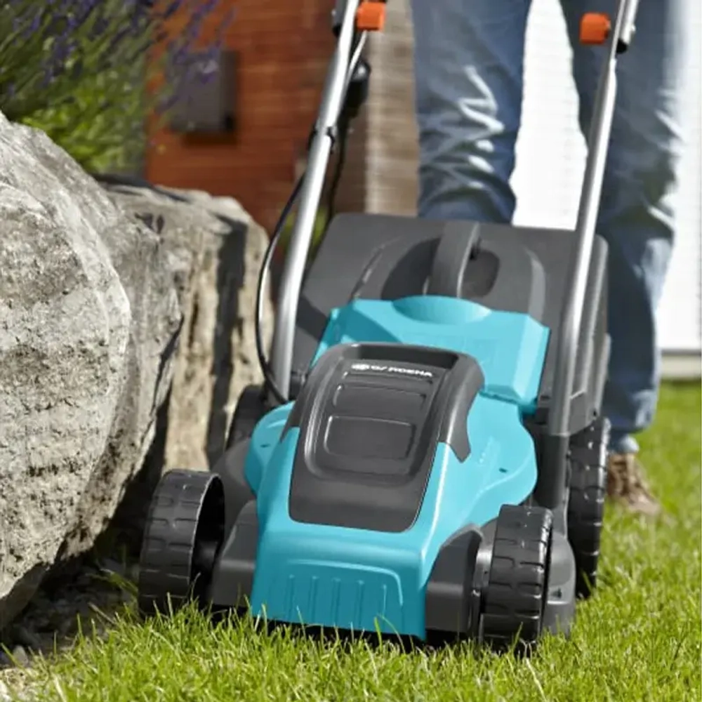 Газонокосилка Gardena PowerMax 1100/32