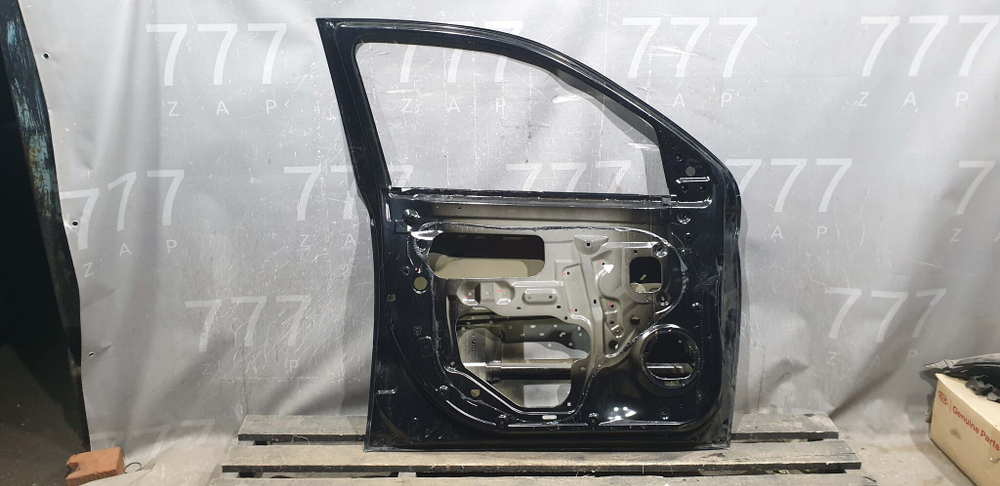 Дверь передняя левая Mitsubishi Outlander 3 15-21 Б/У Оригинал 5700B843