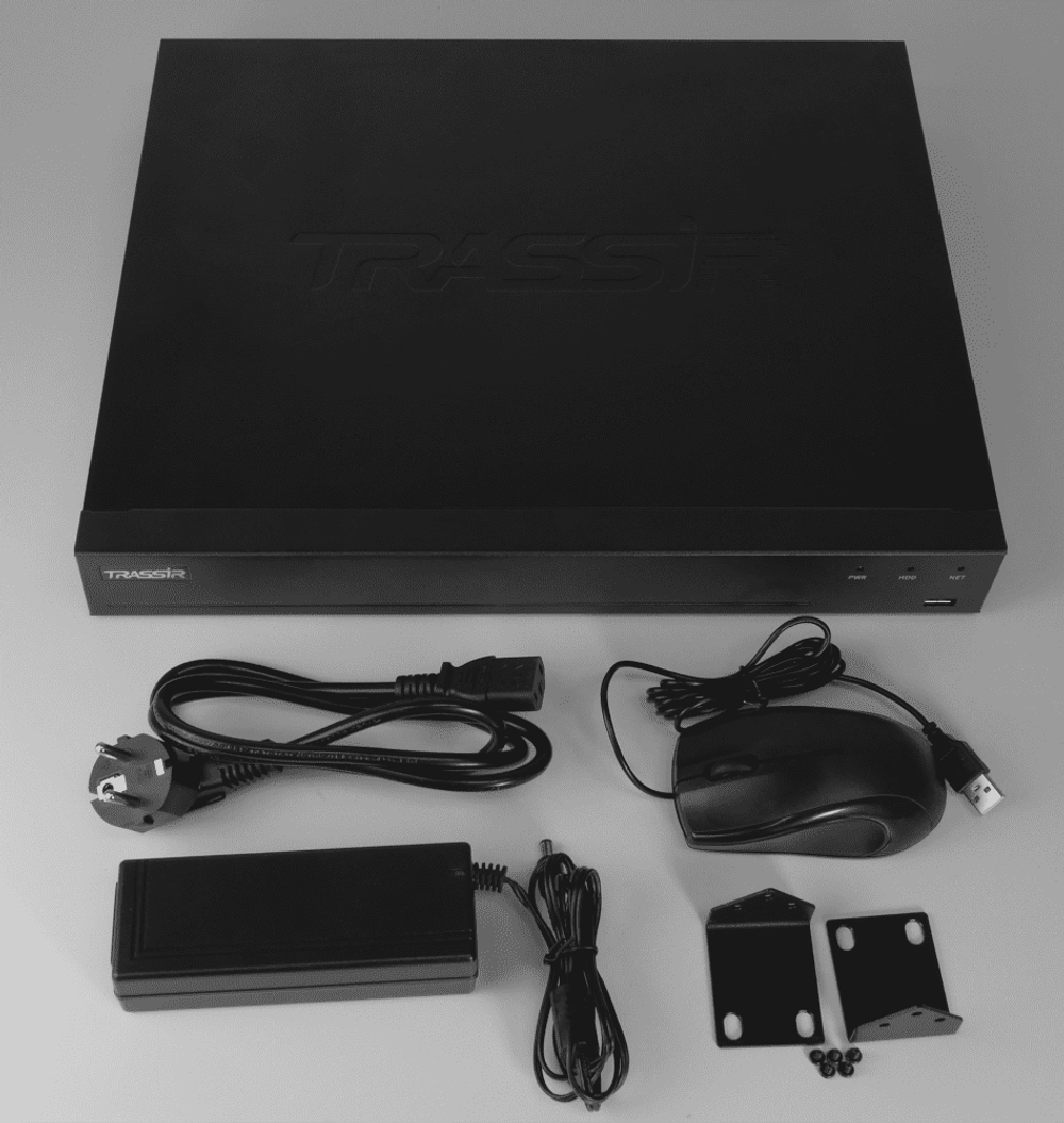 TRASSIR MiniNVR 2216R-16P Видеорегистратор