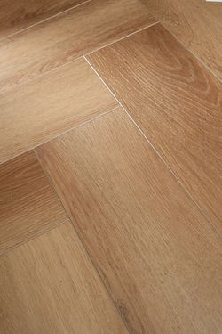 Strong Step Ideal Siena, 1,588 м²