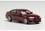 Автомобиль BMW Alpina B3 седан, красный имола
