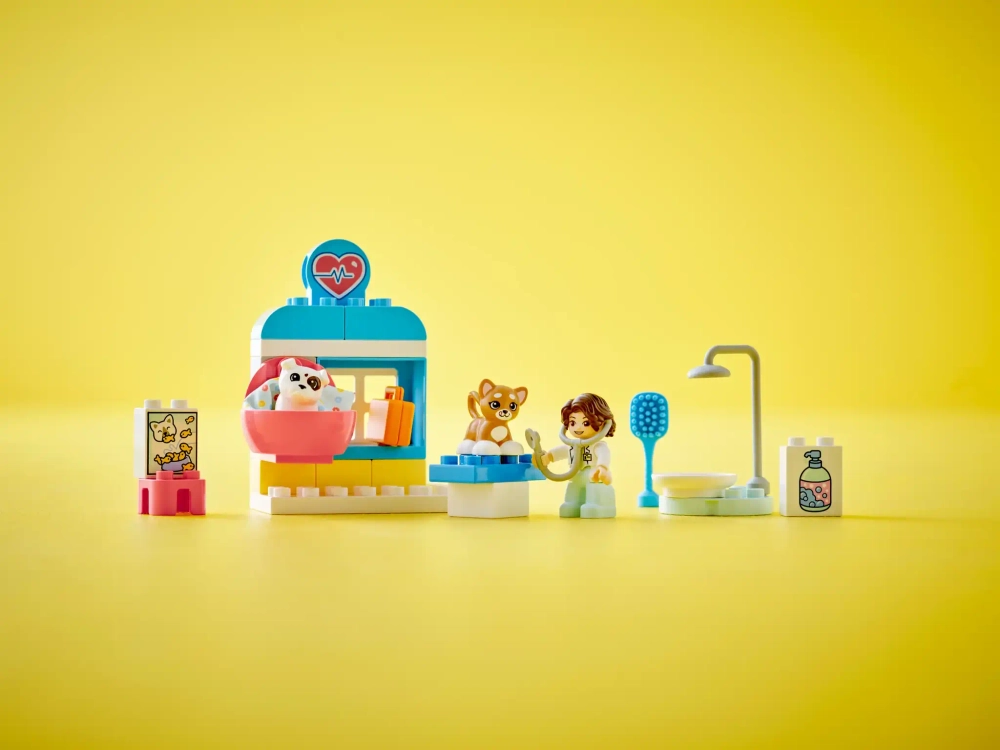 Конструктор LEGO Duplo 10438 Визит в ветеринарную клинику