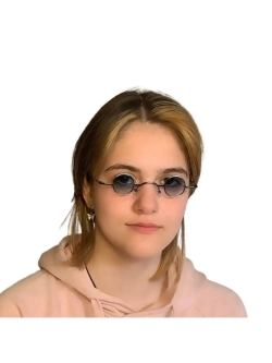 Очки с маленькими круглыми линзами