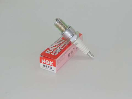 Свеча зажигания B8EG, NGK