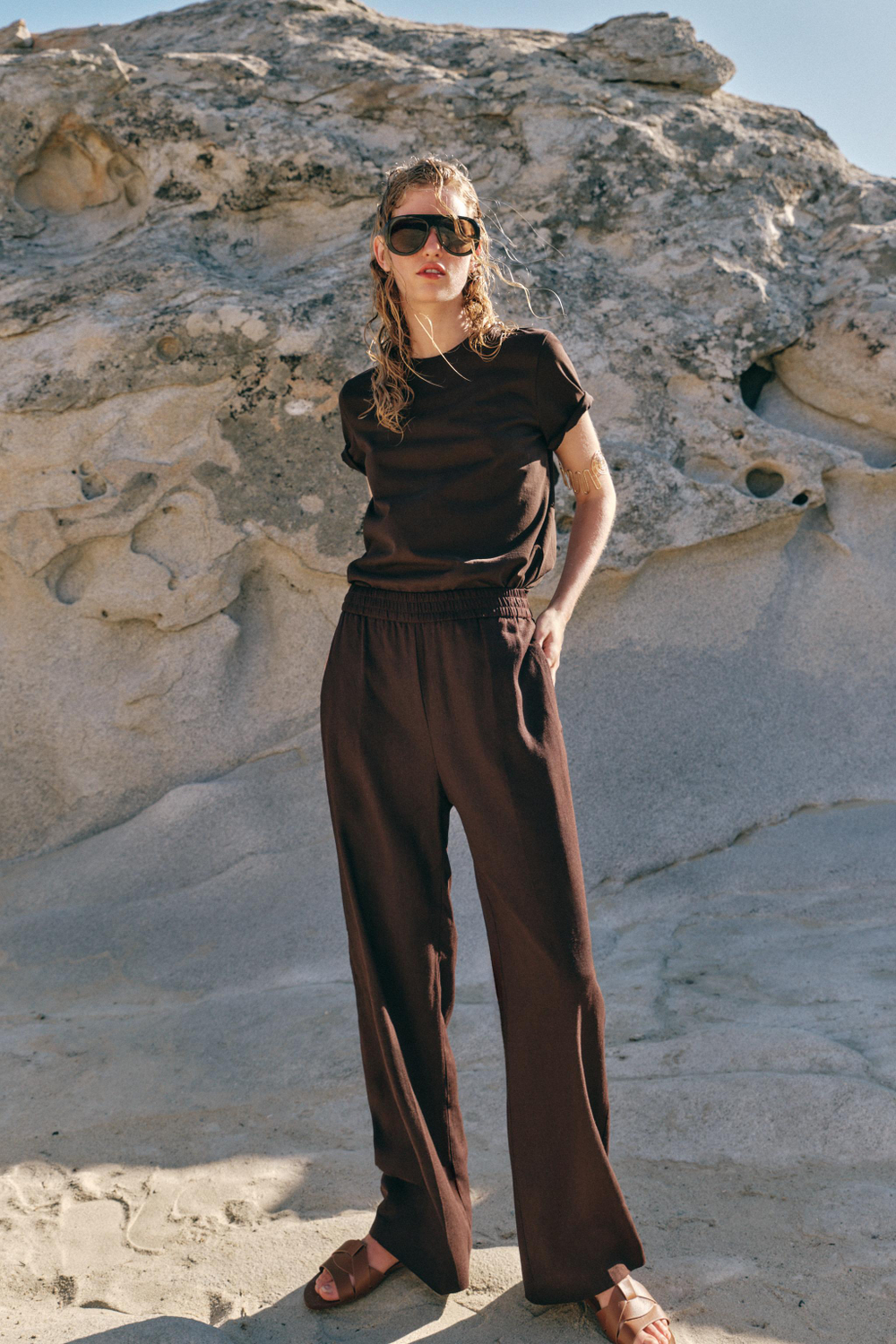 БРЮКИ ПРЯМОГО КРОЯ ИЗ СМЕСОВОГО ЛЬНА — ZARA
