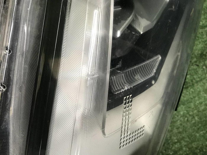 Фара левая Nissan X-Trail T32 (17-22) LED
