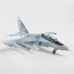 Российский самолет Як-130