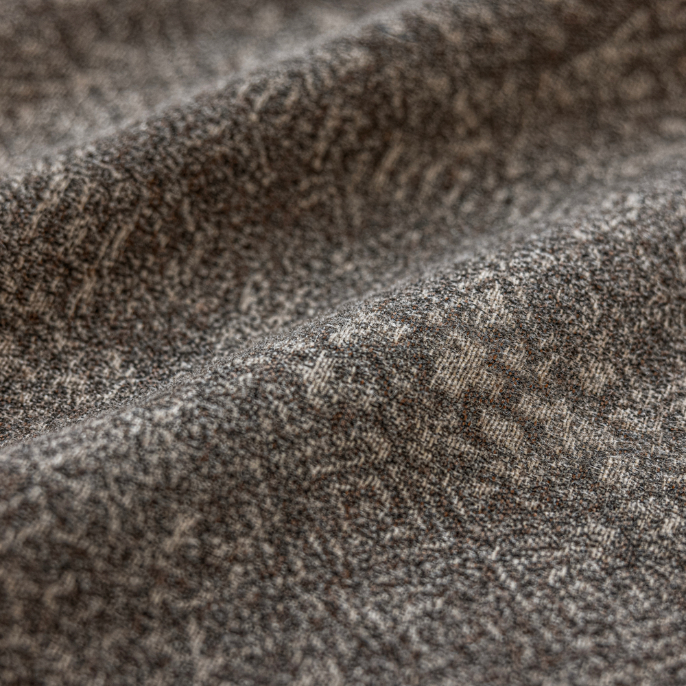 Шерстяная портьерная ткань «Cocoa Tweed» — натуральная шерсть с мелким твидовым переплетением для штор от пола до потолка