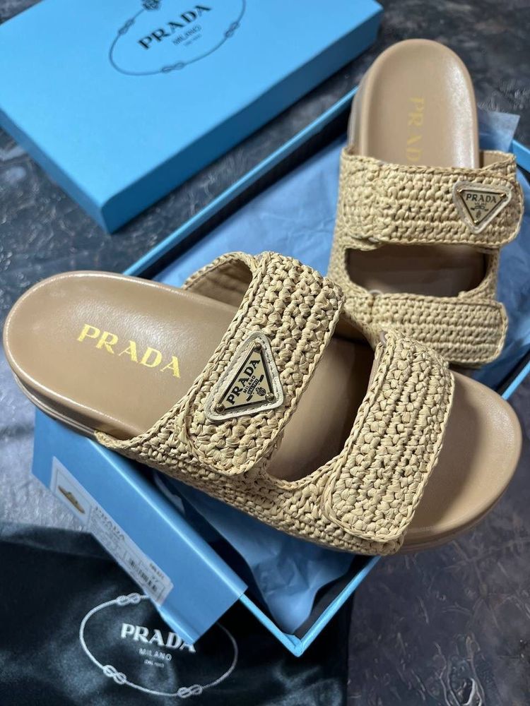Кардиган Prada