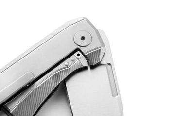 Нож Lion Steel NANO L/NA01CVN, сталь клинка CPM-Magnacut, рукоять титан