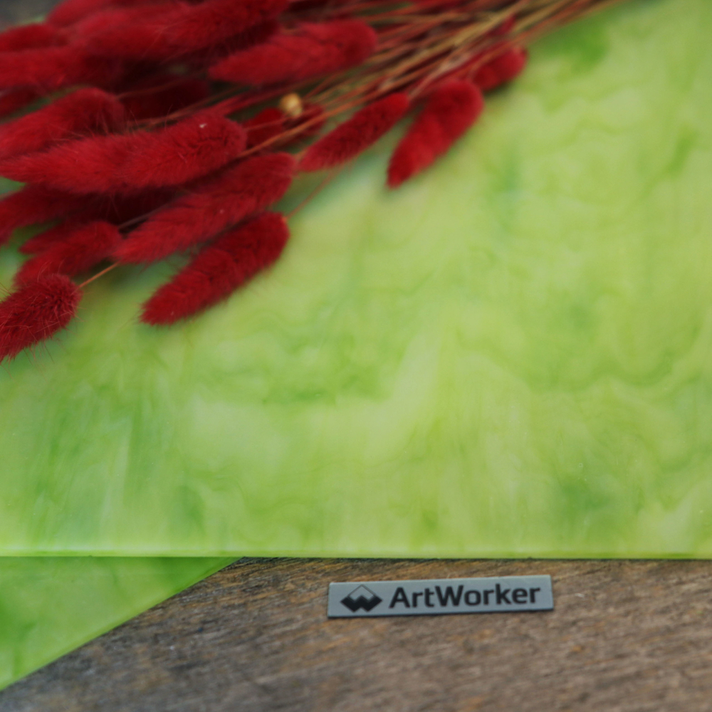 Применение зелёного витражного стекла Wanda Stained GC 80
