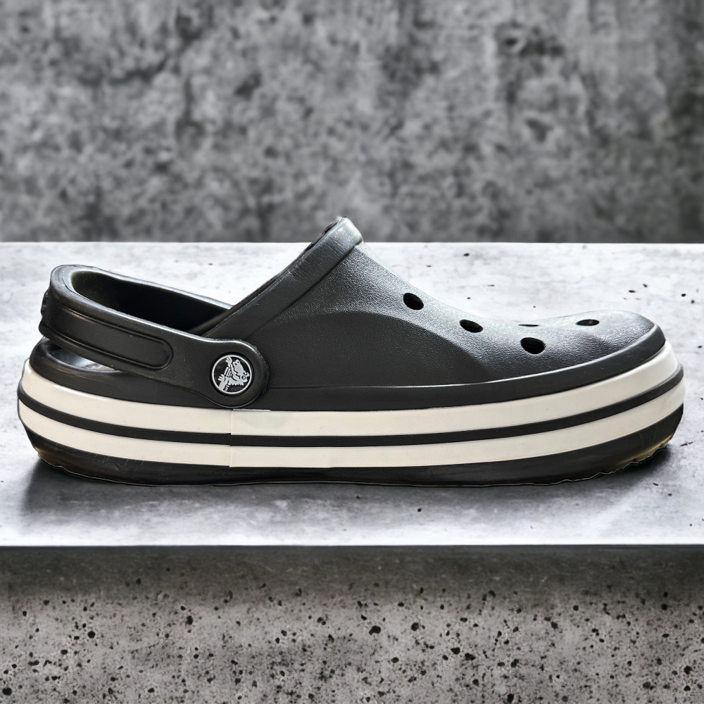 CROCS Bayaband Clog • Black