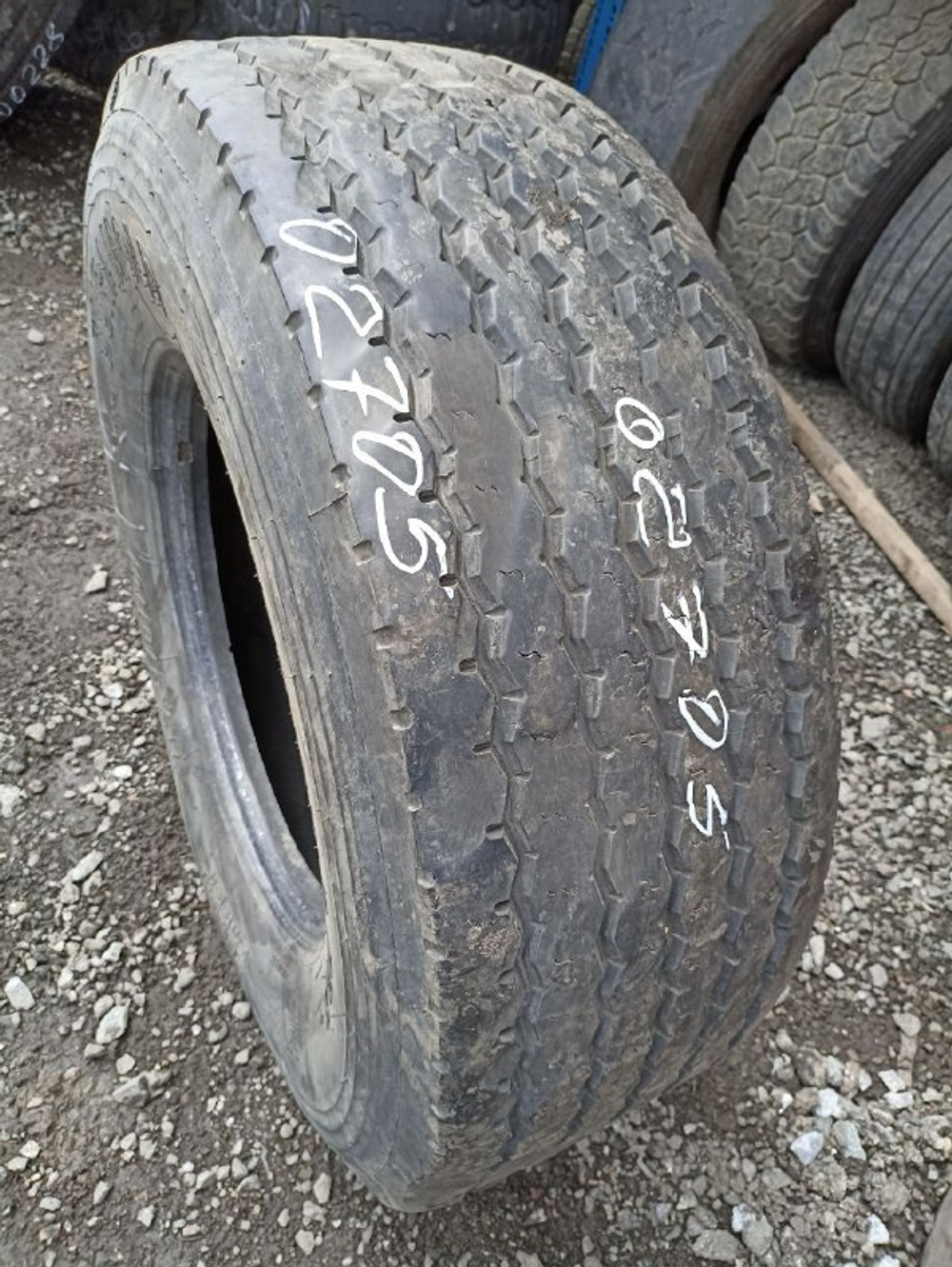 385/65R22.5 Duramold T200 шина б/у