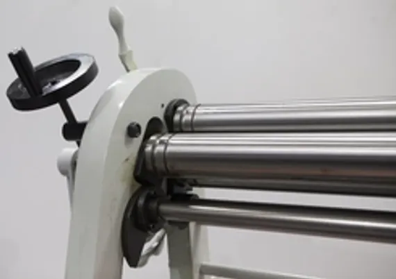 Электромеханическая гильотина Stalex Q11-4x2500