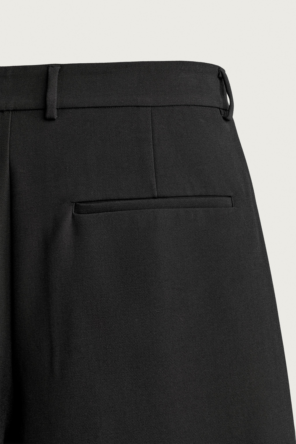 БРЮКИ RELAXED FIT СО СКЛАДКАМИ — ZARA · 8281/740