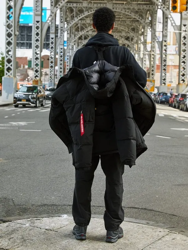Пуховик мужской ALPHA INDUSTRIES LONG PUFFER PARKA